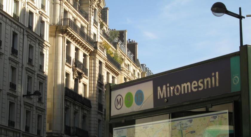 Paris 8 Eme Appartement 2 Pieces Metro Miromesnil Exterior photo